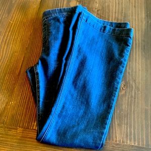 Size small/short Cello dark blue denim pull on jeans.